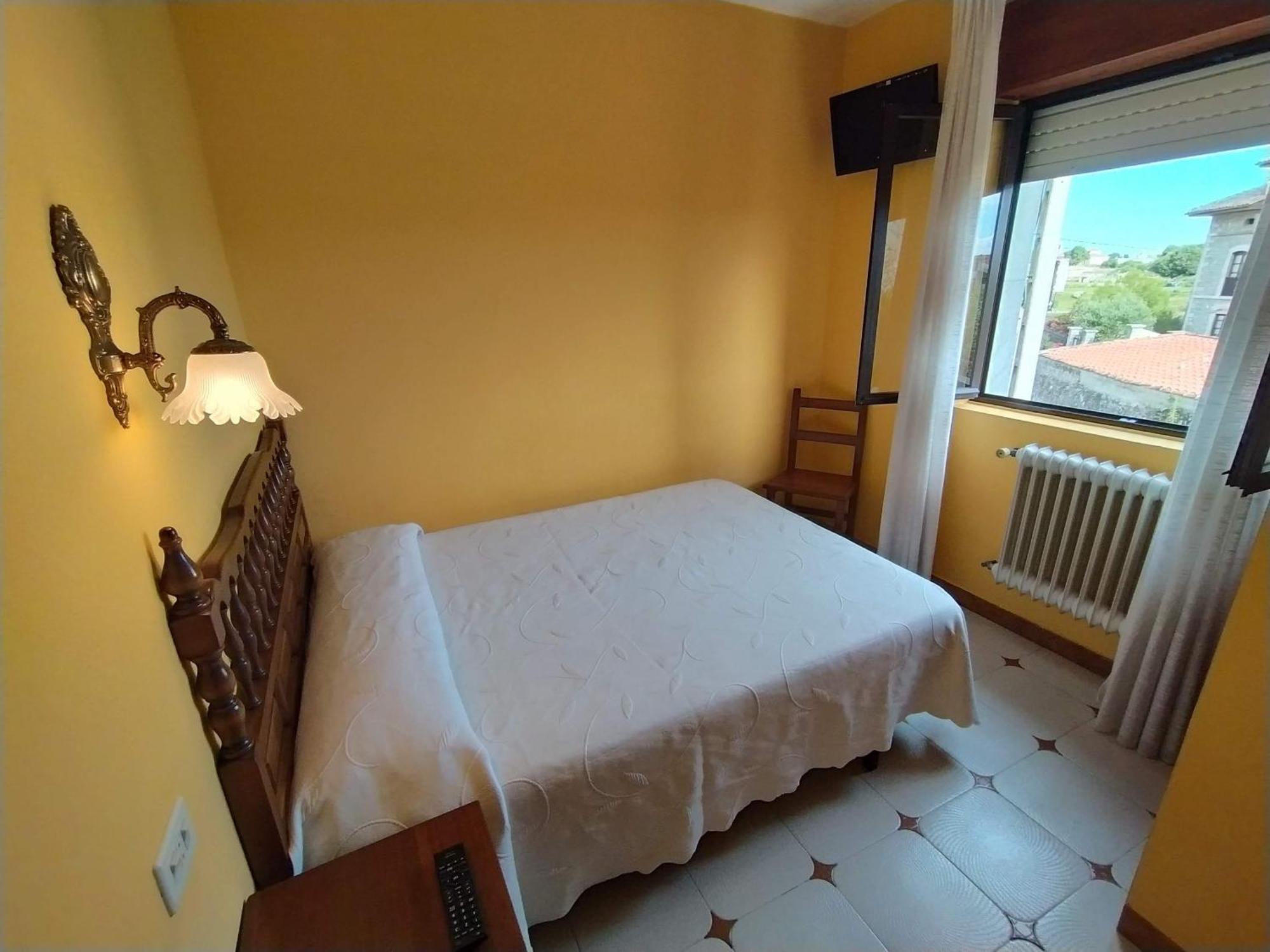 El Castanu De Cue Hotel Bagian luar foto