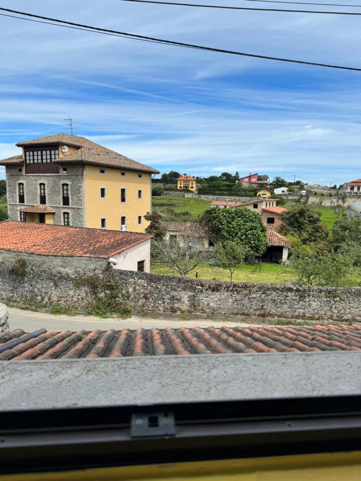 El Castanu De Cue Hotel Bagian luar foto
